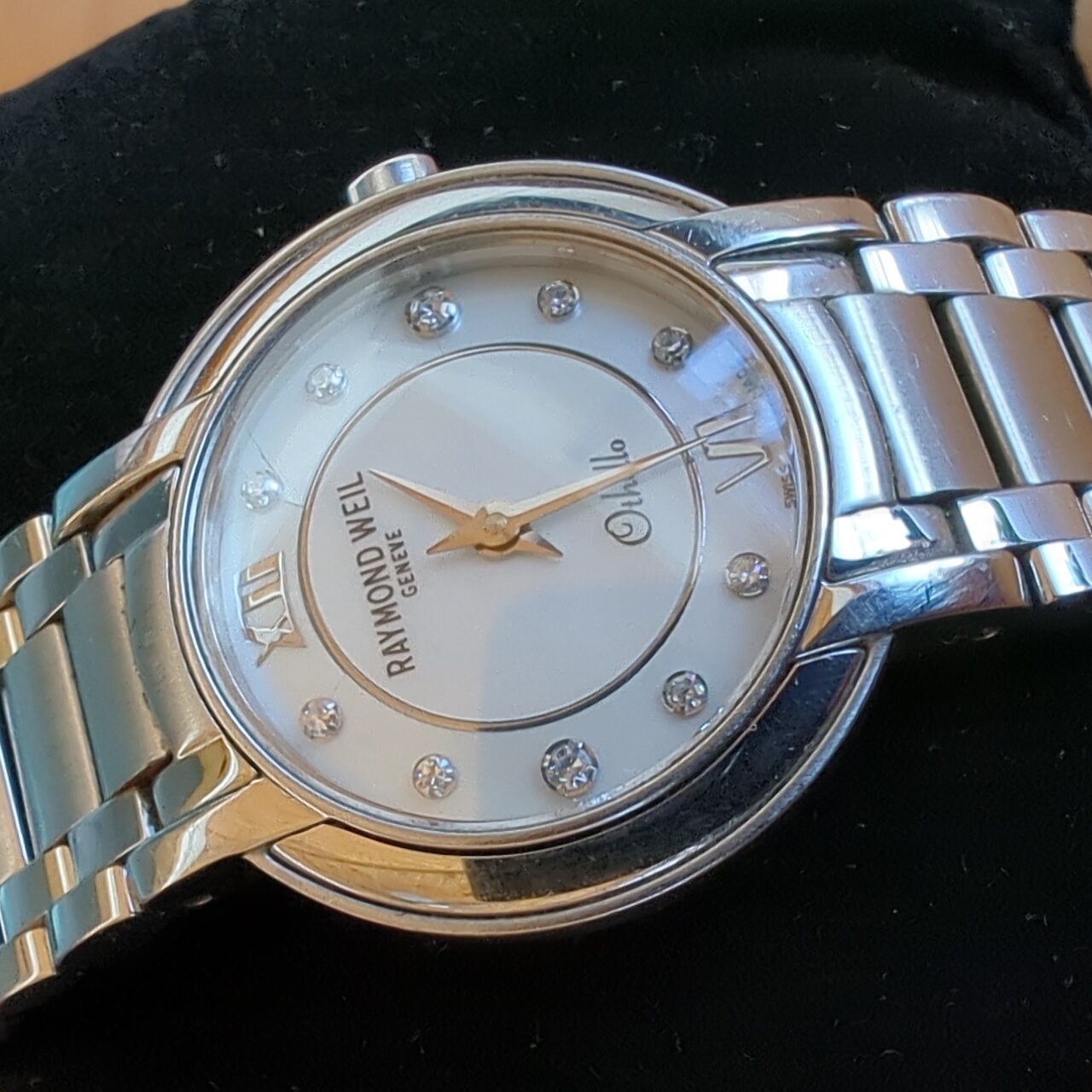 Vintage Ladies Raymond Weil Othello 2321 Watch Diamond  Mother Of Pearl Dial
